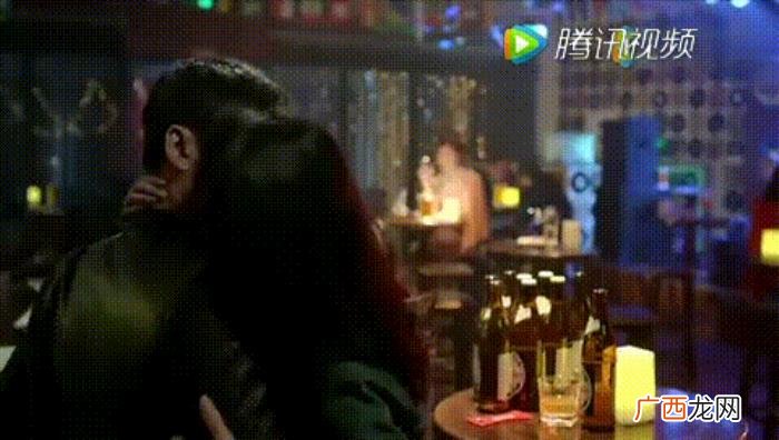 翟天临李沁，张嘉译携手李沁翟天临演绎卧底归来