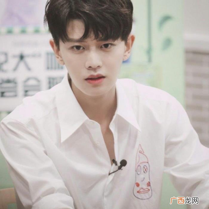 非科班出身怎么被签约，非科班出身的任嘉伦