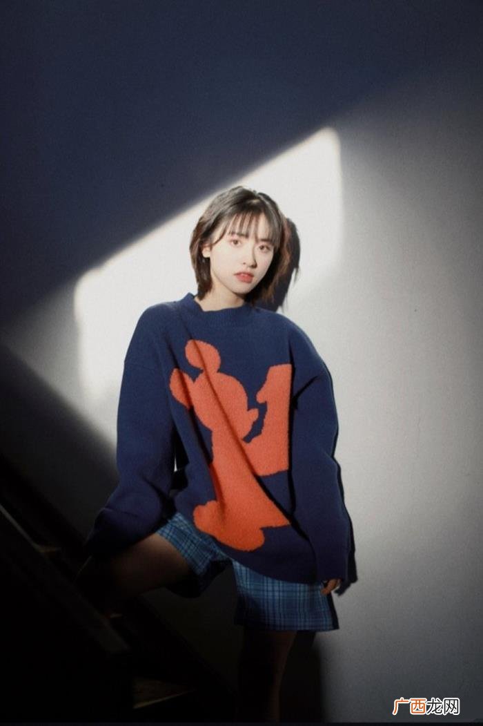 标准腿长对照表，女性150-175cm标准体重对照表