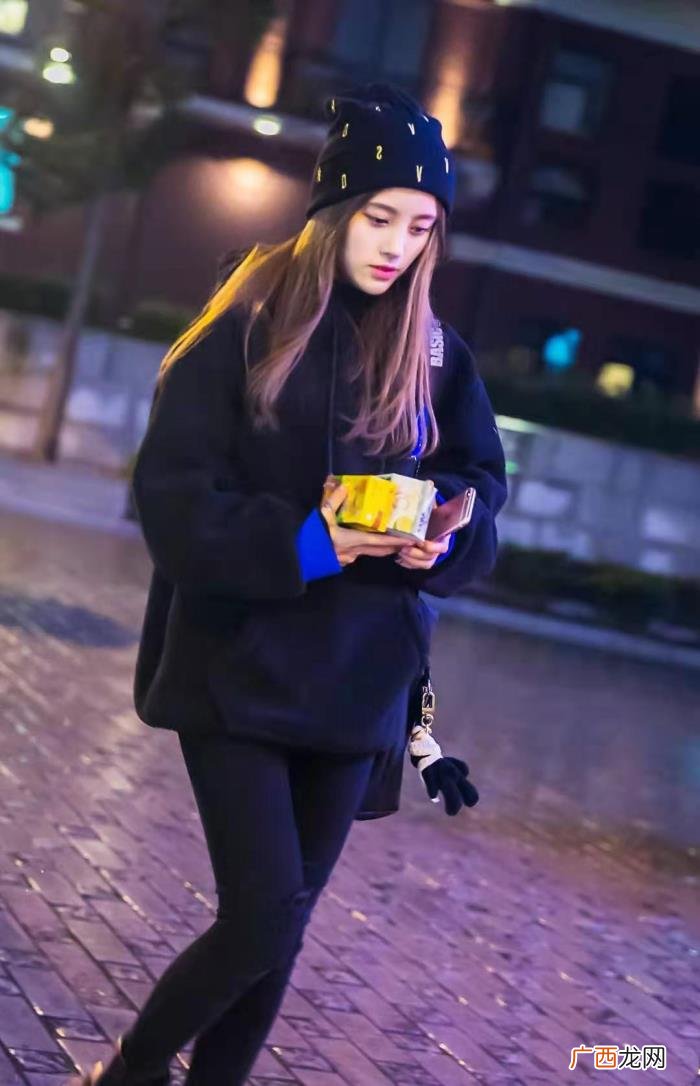 标准腿长对照表，女性150-175cm标准体重对照表