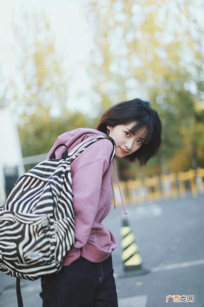 标准腿长对照表，女性150-175cm标准体重对照表