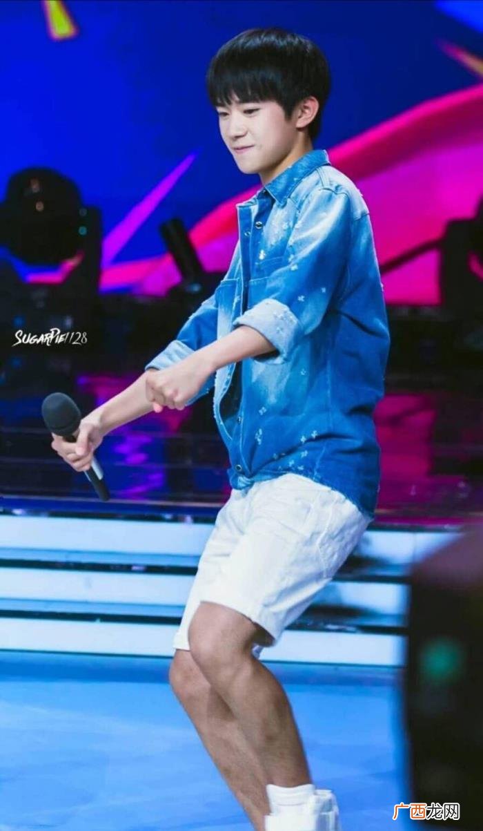 杨洋的腿毛，杨洋杜珺帅裂屏幕易烊千玺居然被腿毛抢镜