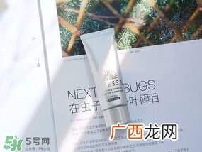 安耐晒9款防晒产品的评测_区别_对比