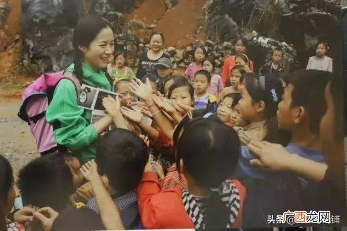 江一燕人设，文艺女神江一燕人设崩塌的争议和情感故事