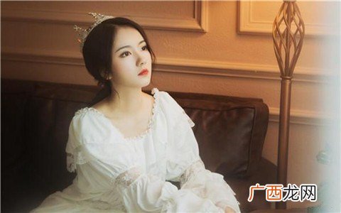 和女生约会怎么聊天？和女生约会聊天技巧