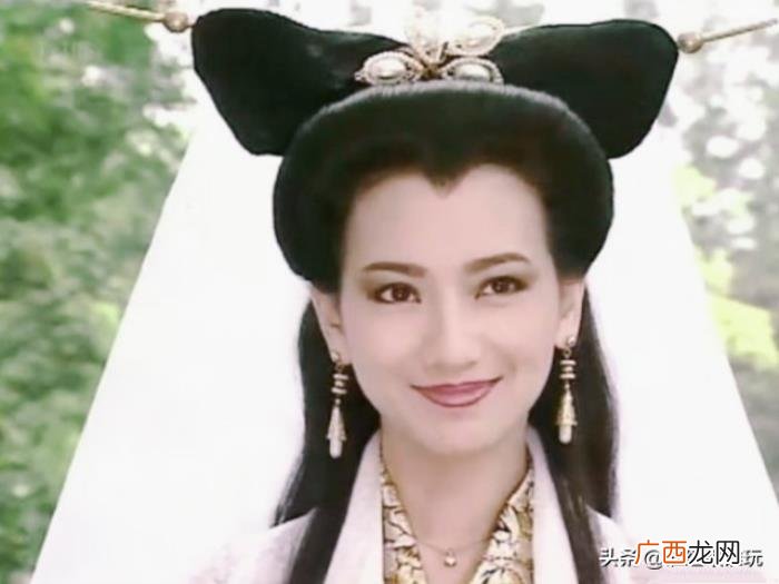 赵丽颖杨洋，杨洋热巴赵丽颖演高中生却大获好评