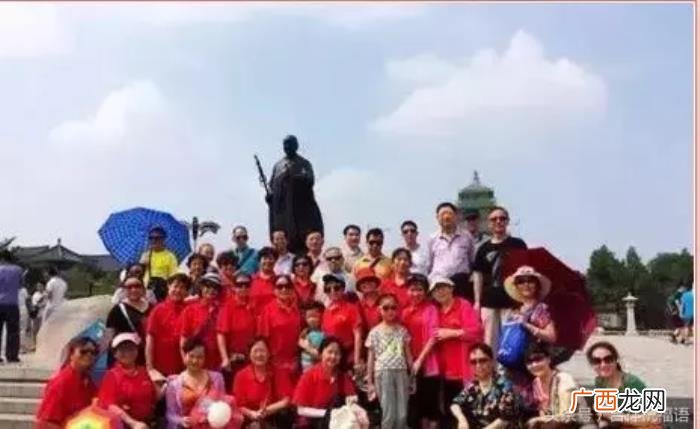 送给我亲爱的老同学们 形容同学情谊的句子