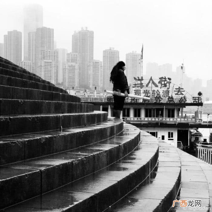拍下这些孤单的身影 孤单的图片