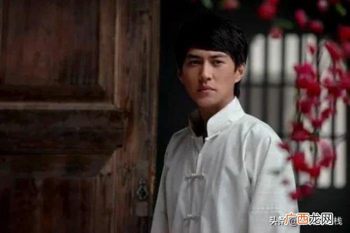 王丽坤靳东，介绍一部由靳东、王丽坤主演的冷门传奇谍战剧