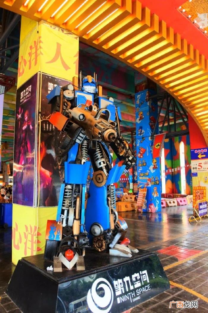 重庆洋人街，这里是陪伴了重庆人12年的洋人街