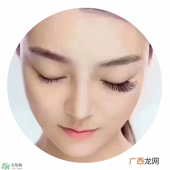 出国旅游带什么护肤品好 出国旅游带什么化妆品好