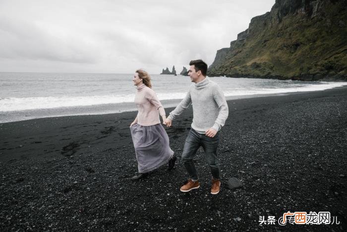 女人喜欢上一个男人 你居然敢喜欢上别的男人