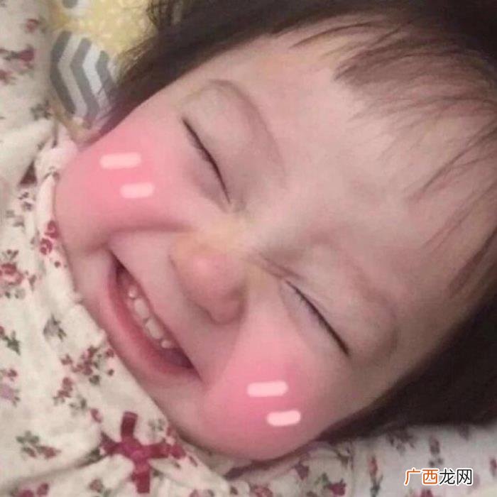 让你瞬间笑出声的短句 能瞬间逗笑人的一句话