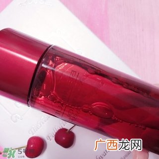 雅诗兰黛红石榴系列适合什么肤质_适合什么皮肤