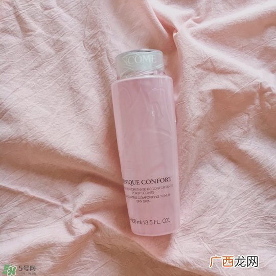 混合痘痘肌用什么化妆水 混合痘肌适合用的化妆水