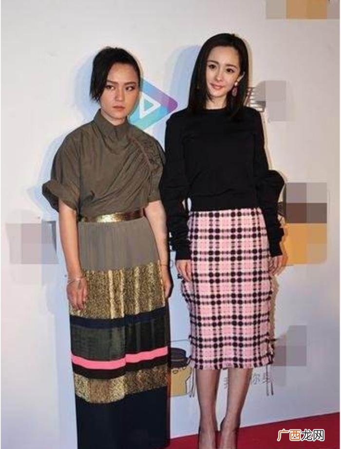 张靓颖火吗，最火四大超女李宇春周笔畅张靓颖何洁衣品比拼