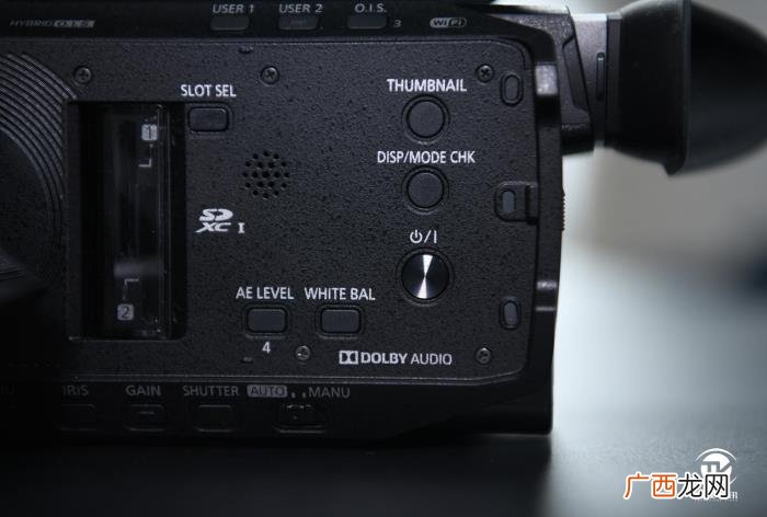 专业摄像机，松下HC-X1500GK专业摄像机性能卓越