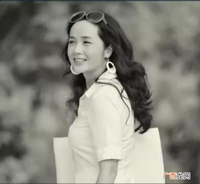 马思纯像谁，马思纯的高糊旧照也太像蒋雯丽了吧