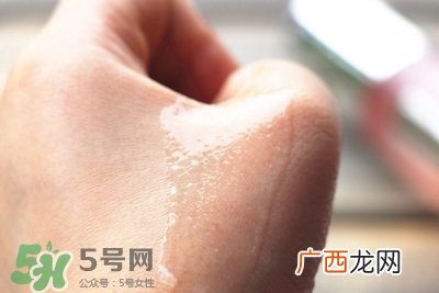 倩碧水磁场爆珠凝露怎么用_使用方法