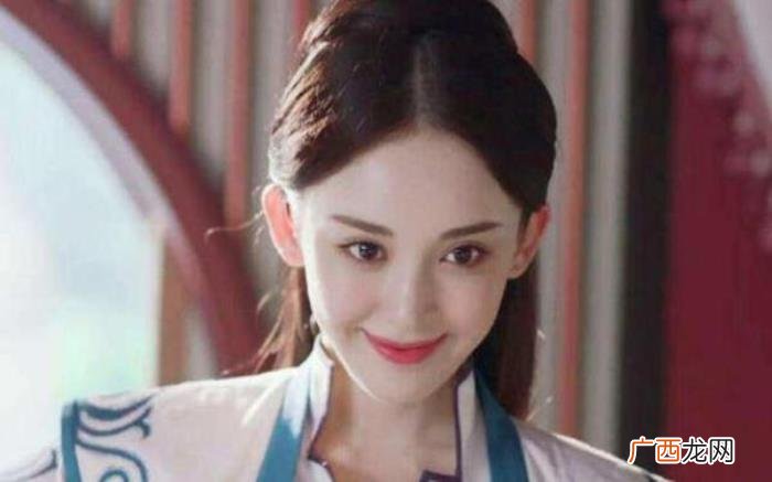 古力娜扎和迪丽热巴 迪丽热巴和古力娜扎