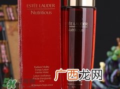 雅诗兰黛红石榴水清爽型和滋润型哪个好?
