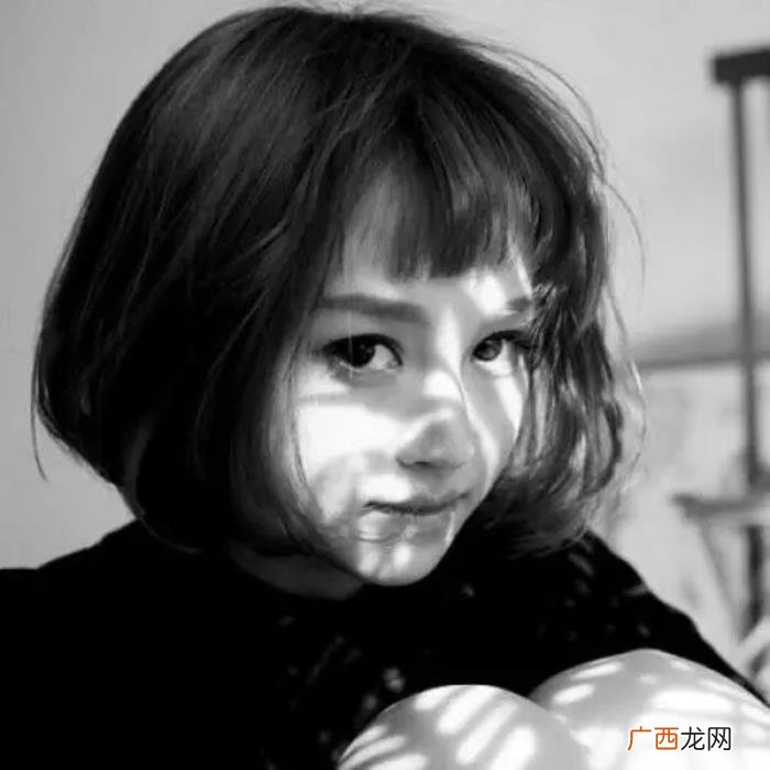 微信最潮的霸气洒脱个性签名 个性标签大全霸气