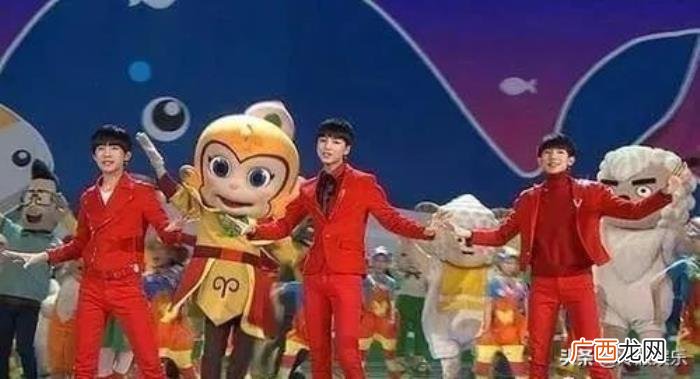王源感情观，为什么王源的感情戏看起来像小学生早恋