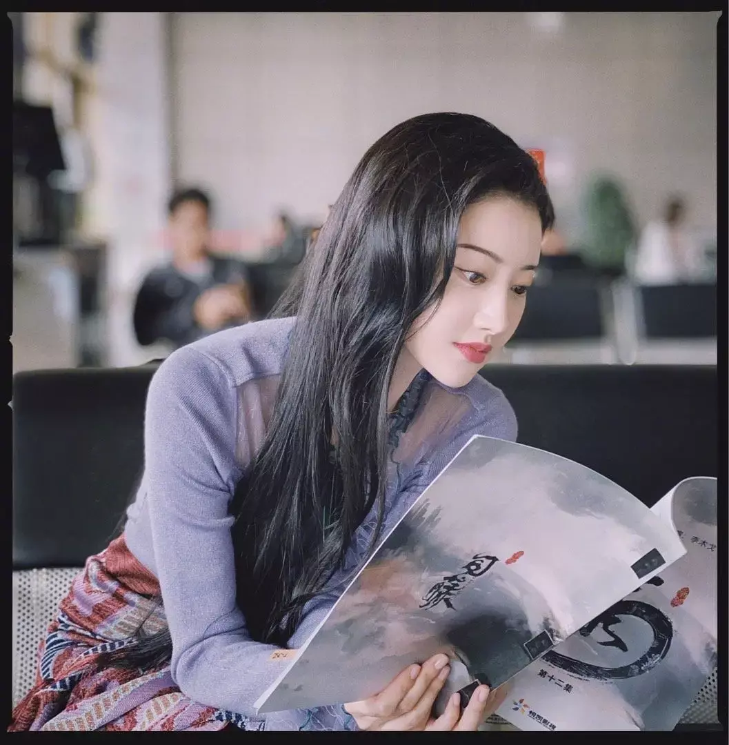 景甜太美了，没有欧式大双眼皮换了柳眉的景甜太美了