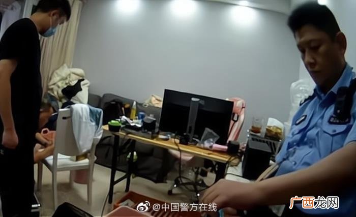上海男导演，上海某导演拍摄不雅视频获利百万被抓