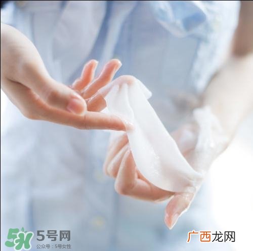 百雀羚三生花面膜怎么用？百雀羚三生花面膜用完要洗吗？