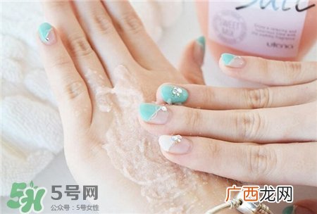 Utena佑天兰果香身体磨砂浴盐好用吗_怎么样