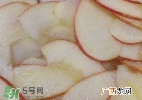 苹果片敷脸有什么好处?苹果片敷脸的功效与作用