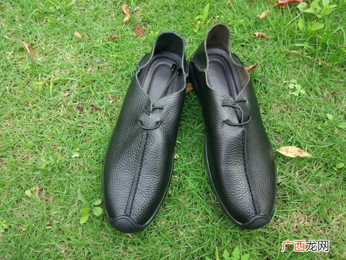 豆豆鞋皮鞋，豆豆鞋男真皮英伦商务正装皮鞋使用介绍