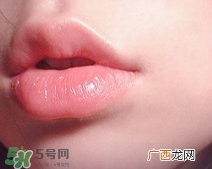 ES芦荟维他命E润唇膏真假 ES芦荟维他命E润唇膏真假鉴别