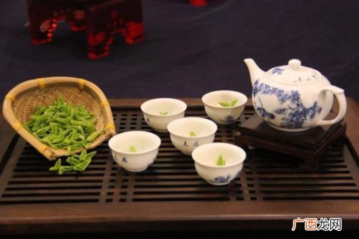 古代极为优雅的茶诗句 写茶的诗句
