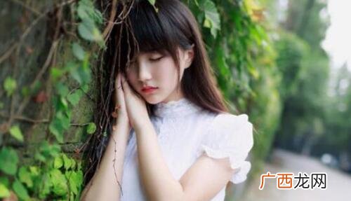 形容异地恋再累也要坚持句子，给异地恋女友加油打气