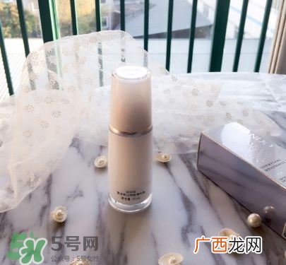 自然堂透粉白精华好用吗?自然堂透粉白精华怎么样?