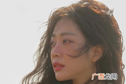女朋友总是对我不满意，该如何调整关系？