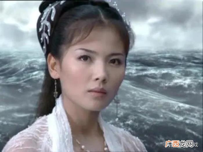 白素贞刘涛，刘涛版白素贞为何纵容小青偷盗行雨令牌