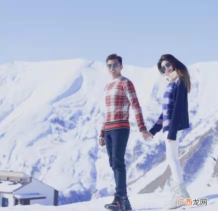 陈法拉老公，陈法拉前夫薛世恒今日在半岛酒店正式完婚