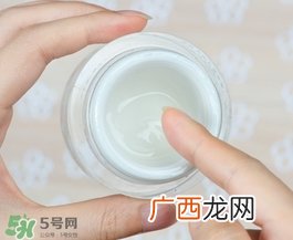 dr.wu达尔夫玻尿酸面霜怎么样？dr.wu玻尿酸面霜怎么用？