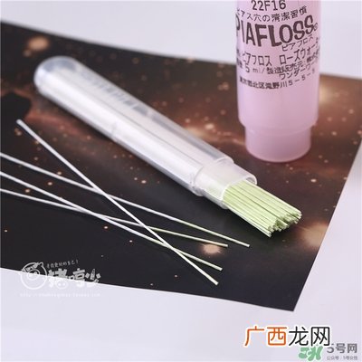 piafloss耳洞清洁线怎么样？piafloss耳洞清洁线粉色蓝色区别