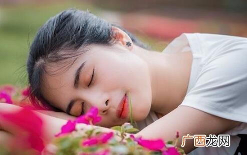 女人不吵不闹了沉默了要小心，她可能是对你死心
