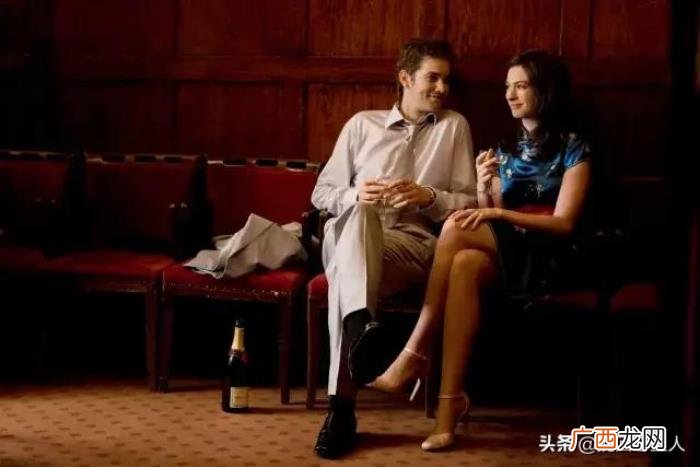 我该怎么制造暧昧升级关系 暧昧期怎样升级关系