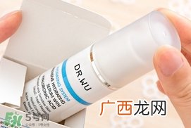 dr.wu达尔夫玻尿酸精华怎么样？dr.wu玻尿酸精华适合肤质