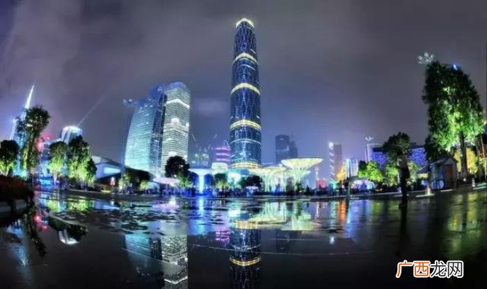 雨天也能用手机拍出唯美照 雨天图片唯美