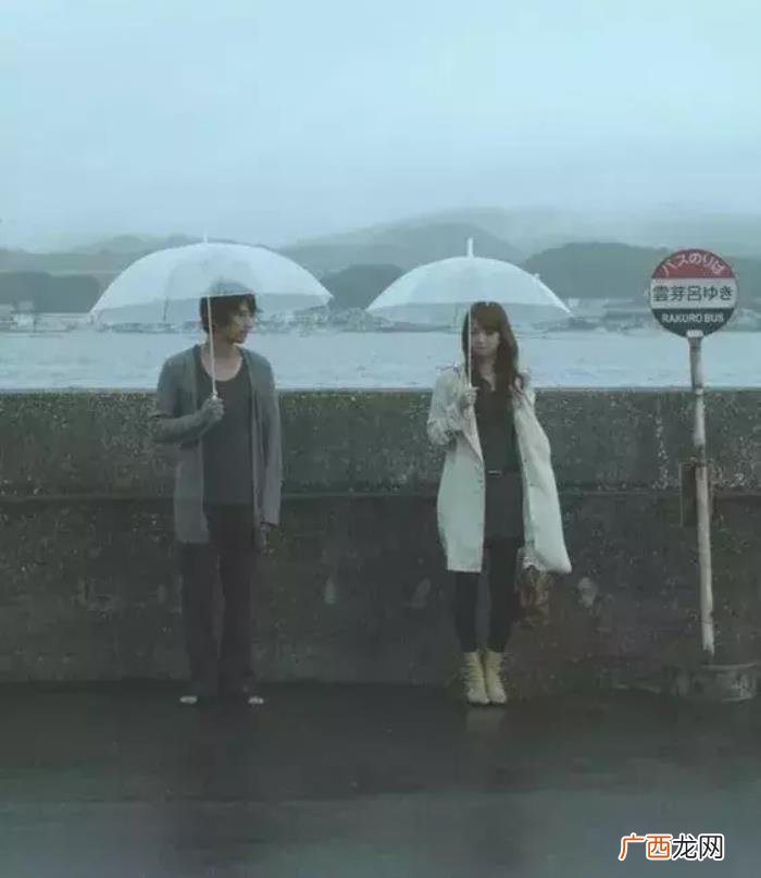 雨天也能用手机拍出唯美照 雨天图片唯美