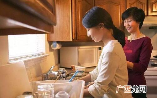 婆媳关系不好儿子怎样处理好？和谐生活需要理解