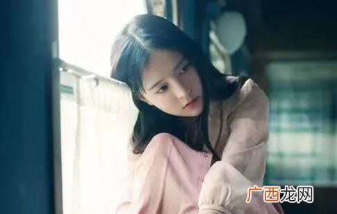 夸女朋友的99个优点，教你如果夸奖她