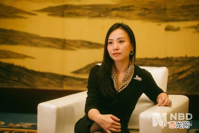 刘畅新希望，接班刘永好七年的新希望董事长刘畅...